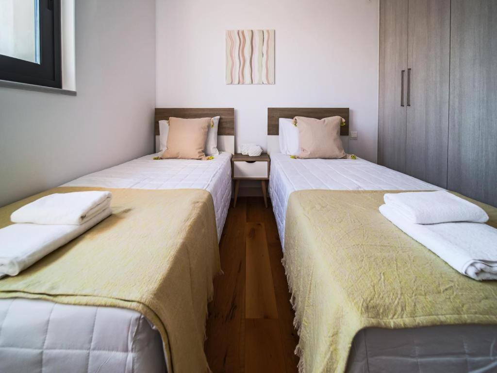 Avenue 203 3 Bed Apartament